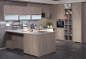 Preview: Kitchen 5: Oak decor with glass frame fronts